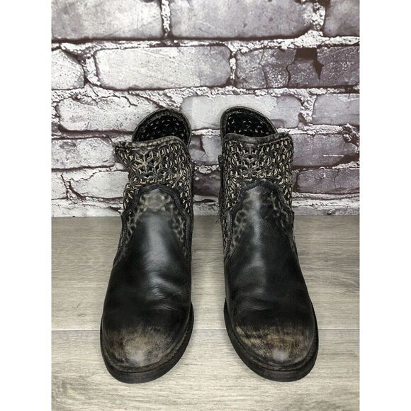 Circle G by Corral Black Leather Cut Out Distressed Heel Ankle Boots Women 9.5M - Picture 4 of 16